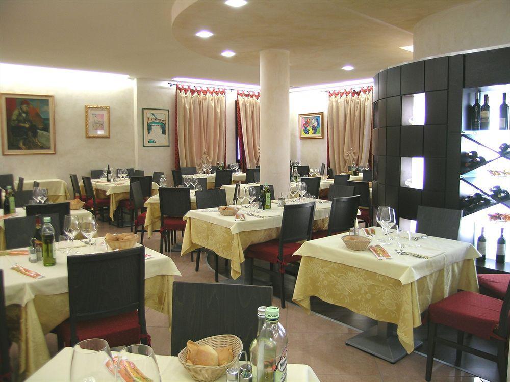 Hotel Da Vito Campagna Lupia Dış mekan fotoğraf