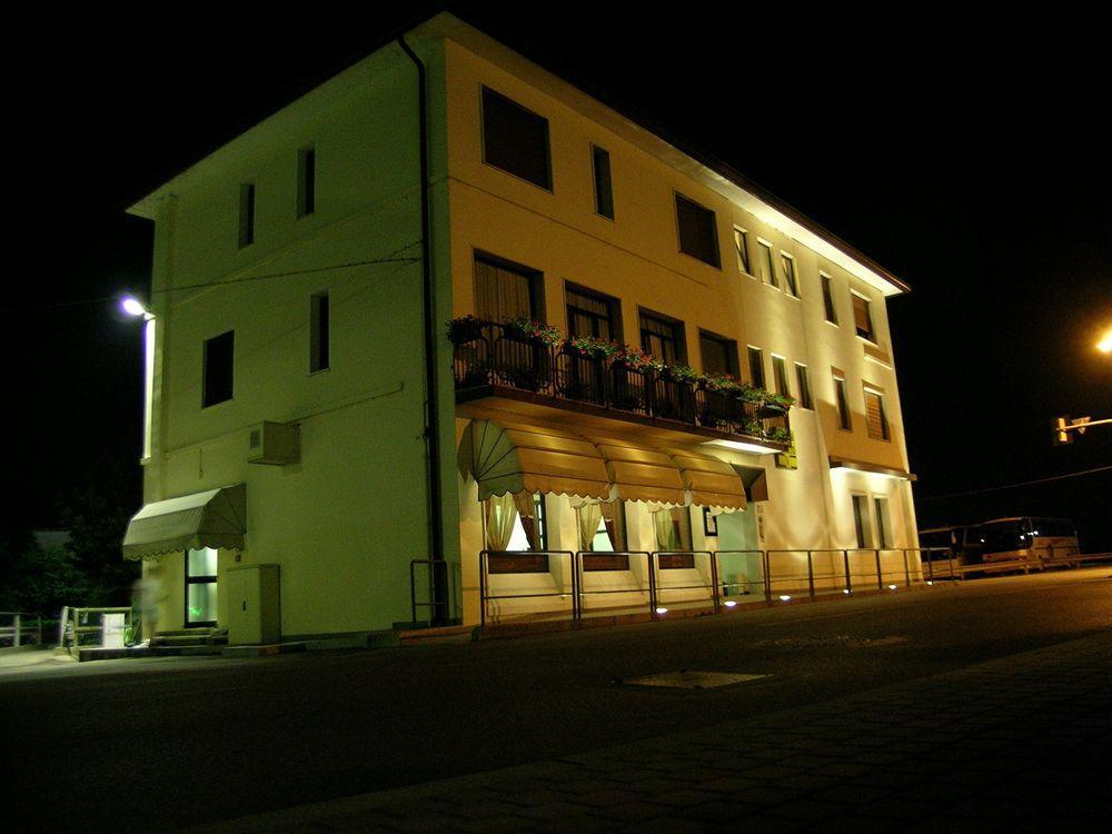 Hotel Da Vito Campagna Lupia Dış mekan fotoğraf