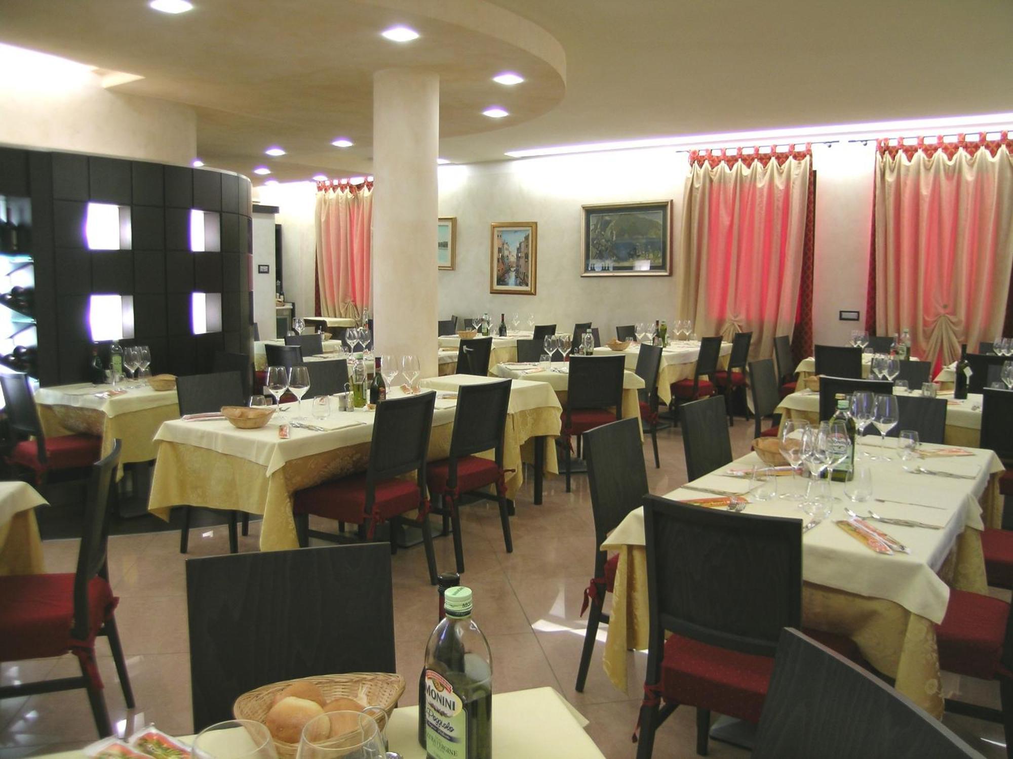 Hotel Da Vito Campagna Lupia Dış mekan fotoğraf