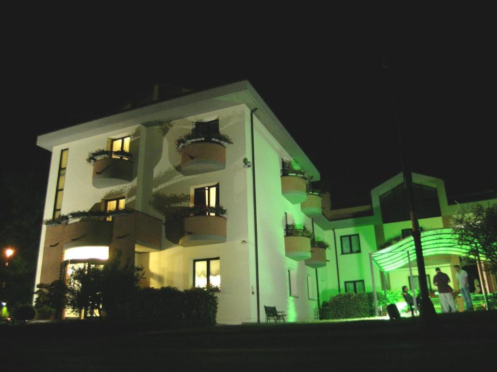 Hotel Da Vito Campagna Lupia Dış mekan fotoğraf