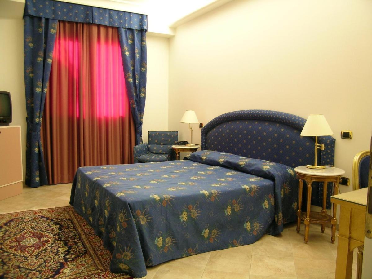 Hotel Da Vito Campagna Lupia Dış mekan fotoğraf